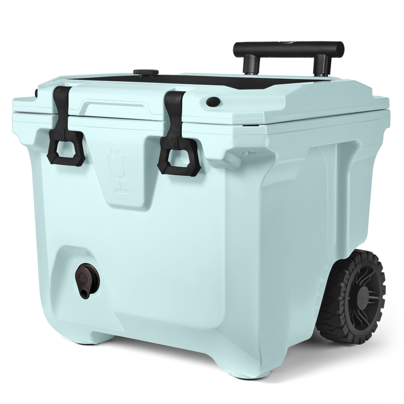 Br Tank 35-Quart Rolling Cooler | Blue Agave - Urban Camp