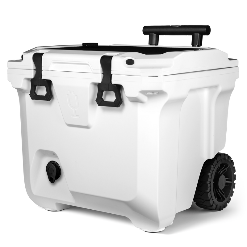 Br Tank 35-Quart Rolling Cooler | Ice White - Casual Chill